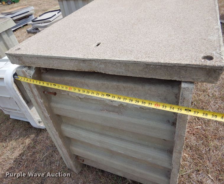 image for item LB9924 (7) fiberglass vaults