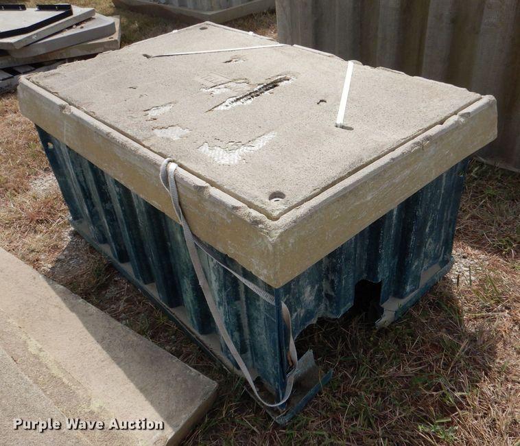 image for item LB9924 (7) fiberglass vaults