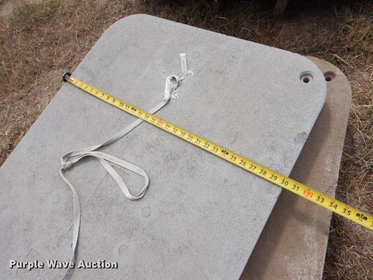 image for item LB9924 (7) fiberglass vaults