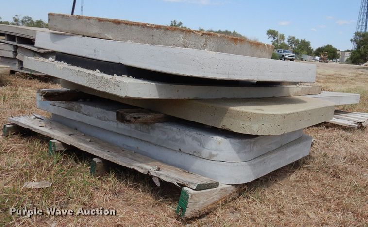 image for item LB9924 (7) fiberglass vaults