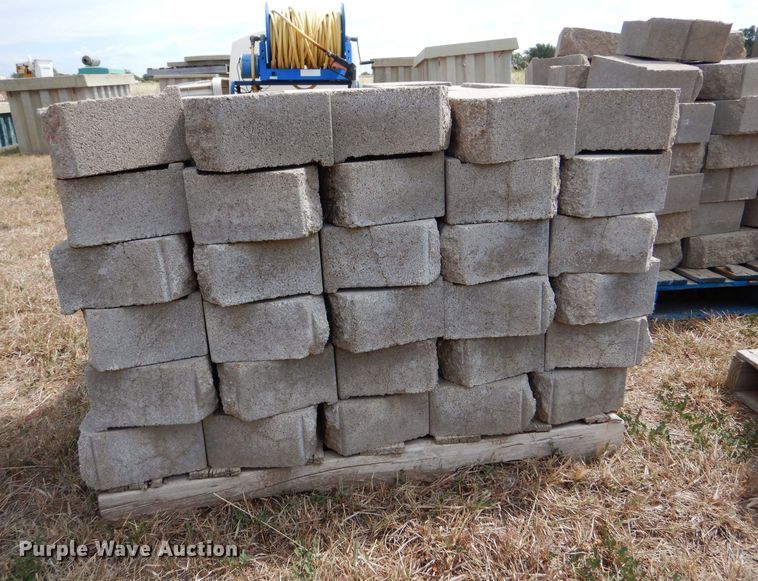 image for item LB9926 Building materials