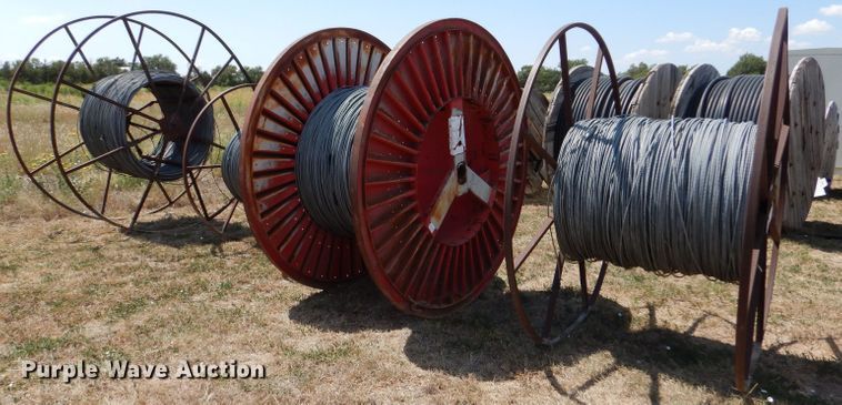 image for item LB9927 Approximately 12 rolls of steel strand cables