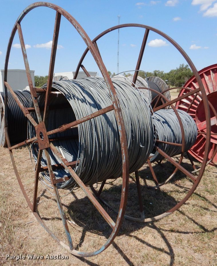 image for item LB9927 Approximately 12 rolls of steel strand cables