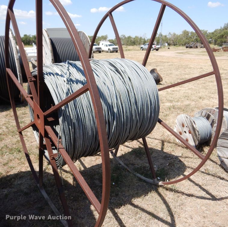 image for item LB9927 Approximately 12 rolls of steel strand cables