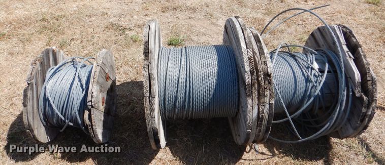 image for item LB9927 Approximately 12 rolls of steel strand cables