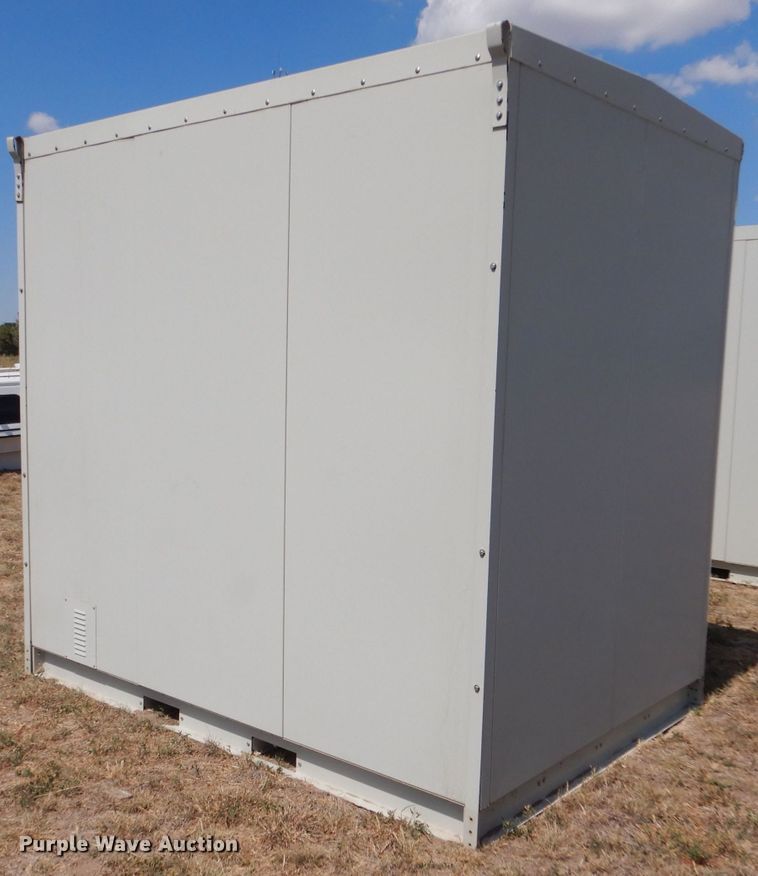 image for item LB9929 Steel shelter