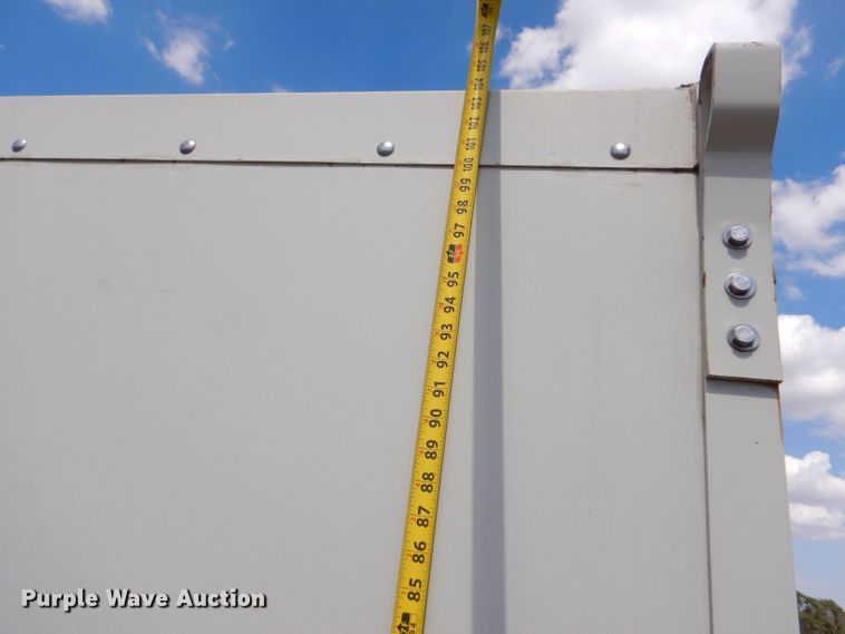 image for item LB9929 Steel shelter