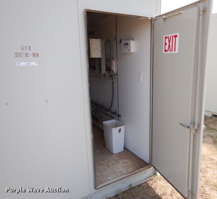 image for item LB9930 Steel shelter