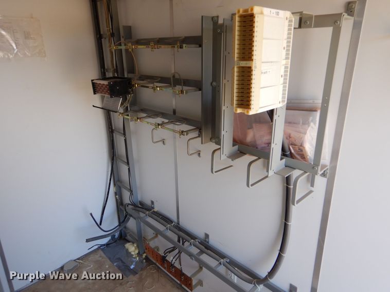 image for item LB9930 Steel shelter