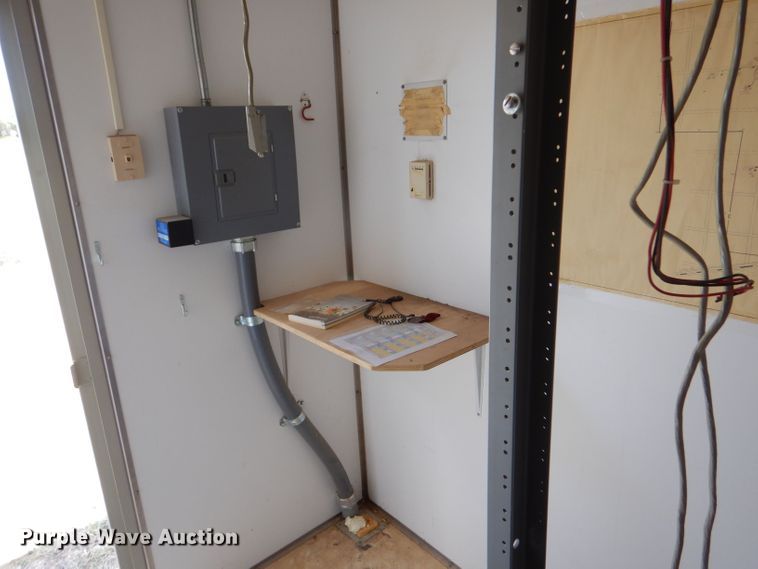 image for item LB9930 Steel shelter