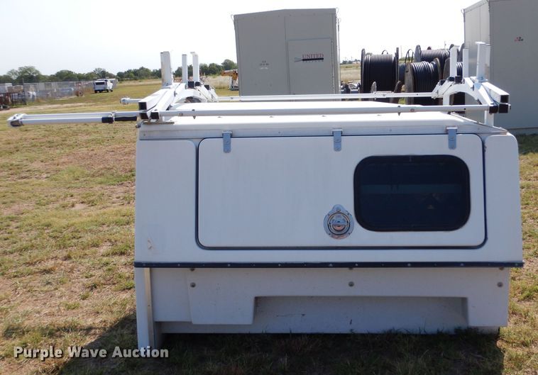 image for item LB9931 BrandFX utility topper