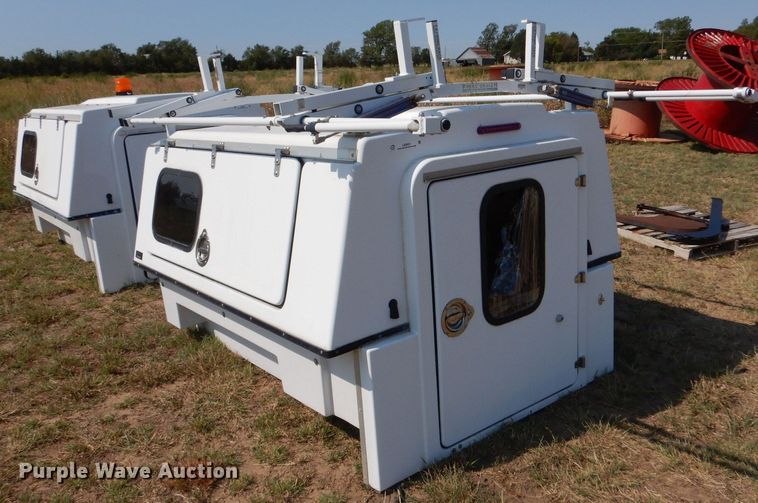 image for item LB9931 BrandFX utility topper