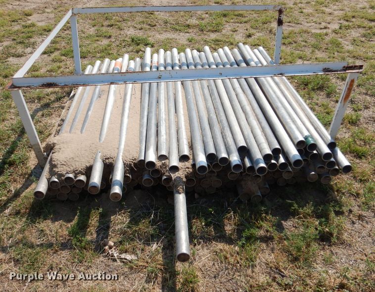 image for item LB9934 Approximately 90 aluminum pipes
