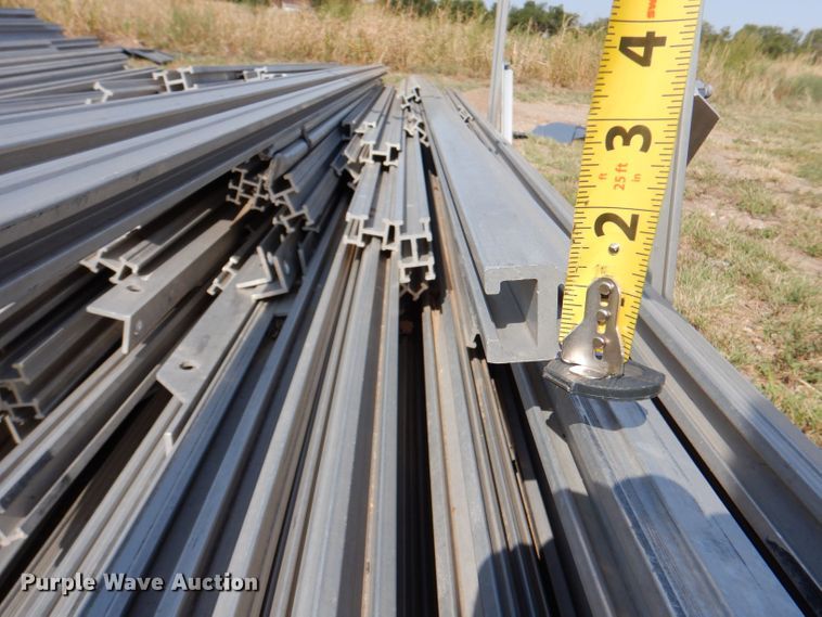 image for item LB9934 Approximately 90 aluminum pipes