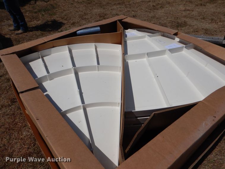 image for item LB9951 General Dynamics 3.7M AZ/El  satellite dish