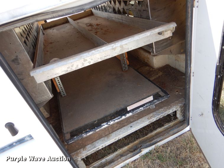 image for item LB9952 BrandFX  utility topper