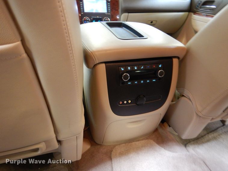 image for item LB9961 2014 Chevrolet Tahoe LTZ  SUV