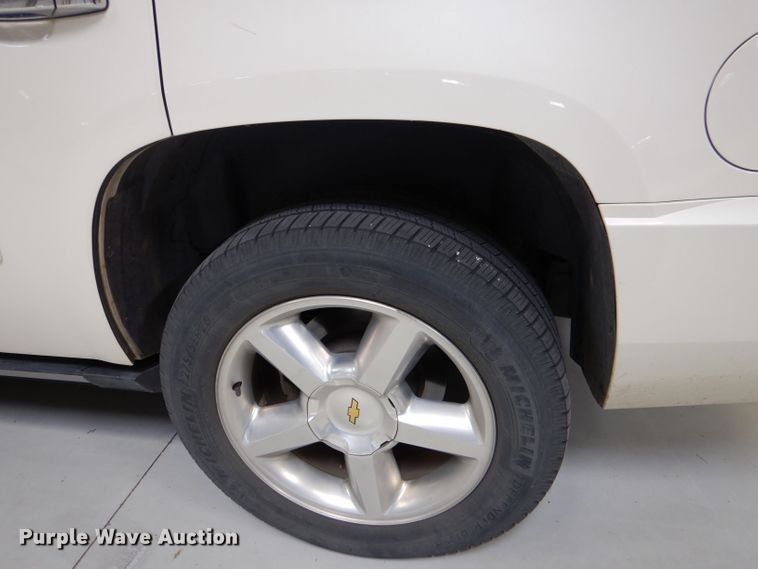 image for item LB9961 2014 Chevrolet Tahoe LTZ  SUV