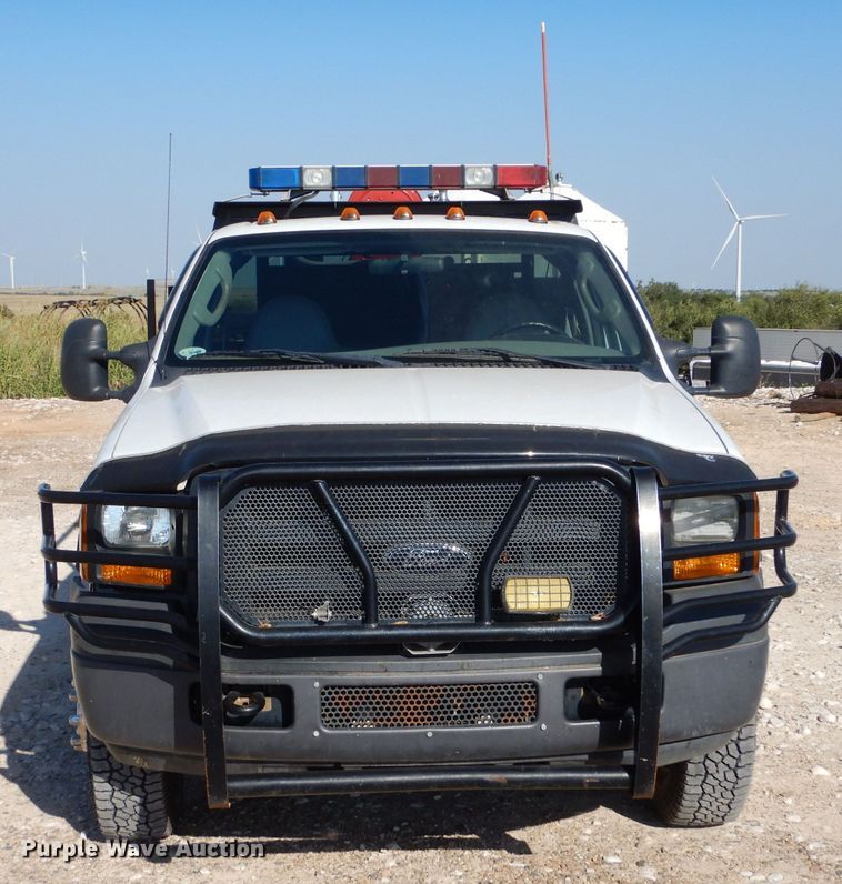 image for item LB9965 2006 Ford F350 Super Duty XL  brush fire truck