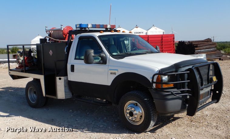 image for item LB9965 2006 Ford F350 Super Duty XL  brush fire truck