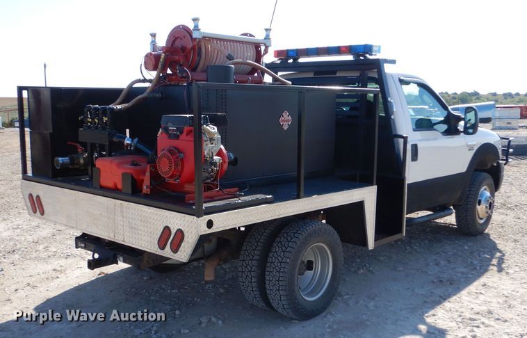 image for item LB9965 2006 Ford F350 Super Duty XL  brush fire truck