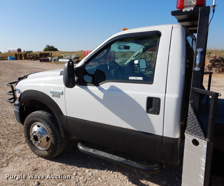 image for item LB9965 2006 Ford F350 Super Duty XL  brush fire truck