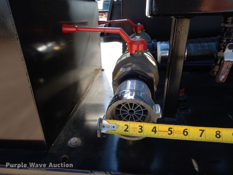 image for item LB9965 2006 Ford F350 Super Duty XL  brush fire truck