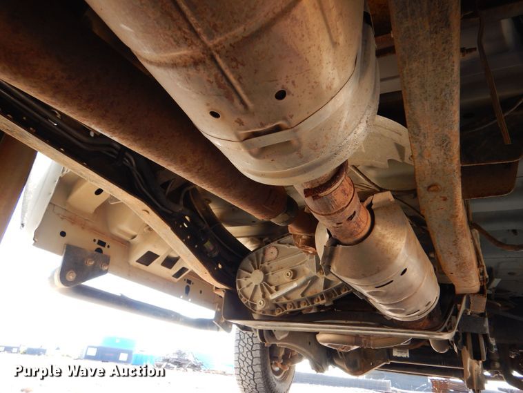 image for item LB9965 2006 Ford F350 Super Duty XL  brush fire truck