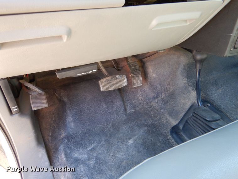 image for item LB9965 2006 Ford F350 Super Duty XL  brush fire truck