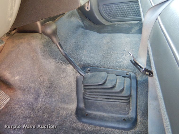 image for item LB9965 2006 Ford F350 Super Duty XL  brush fire truck