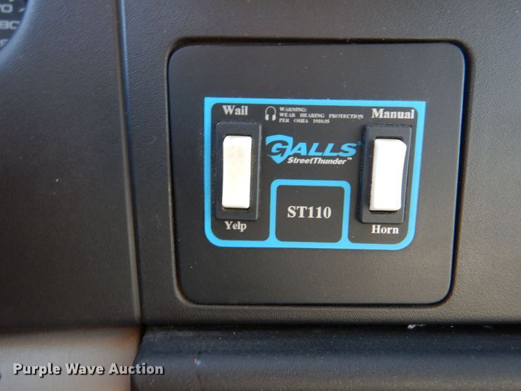 image for item LB9965 2006 Ford F350 Super Duty XL  brush fire truck