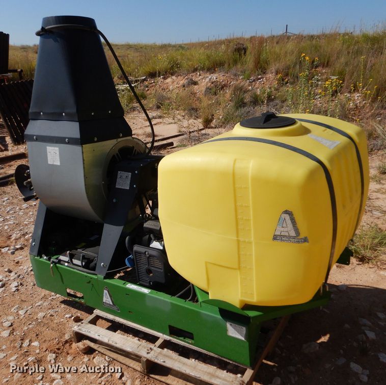 image for item LB9966 A1 SDX 2-R17  livestock mister