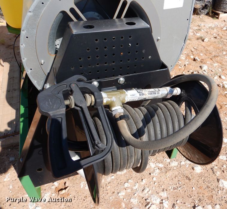 image for item LB9966 A1 SDX 2-R17  livestock mister