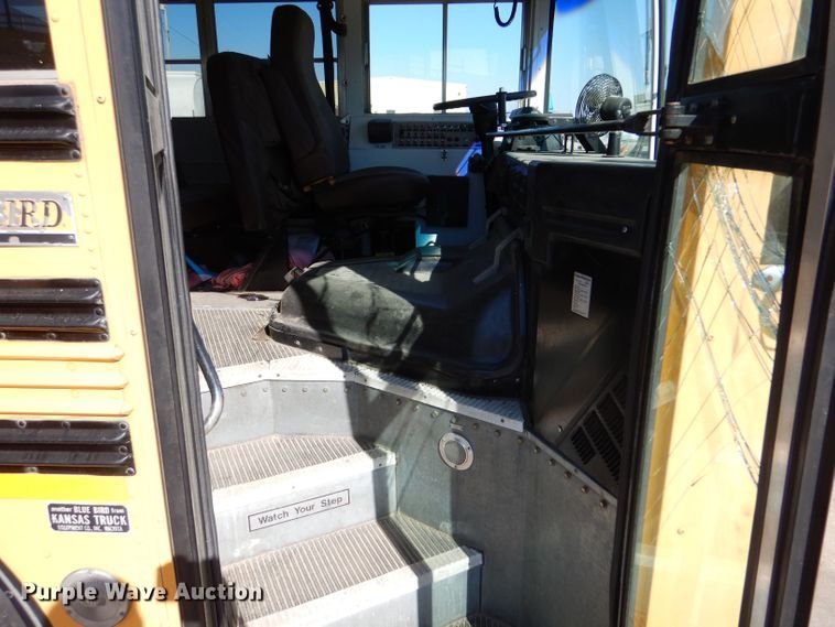 image for item LB9976 2000 Blue Bird  school bus