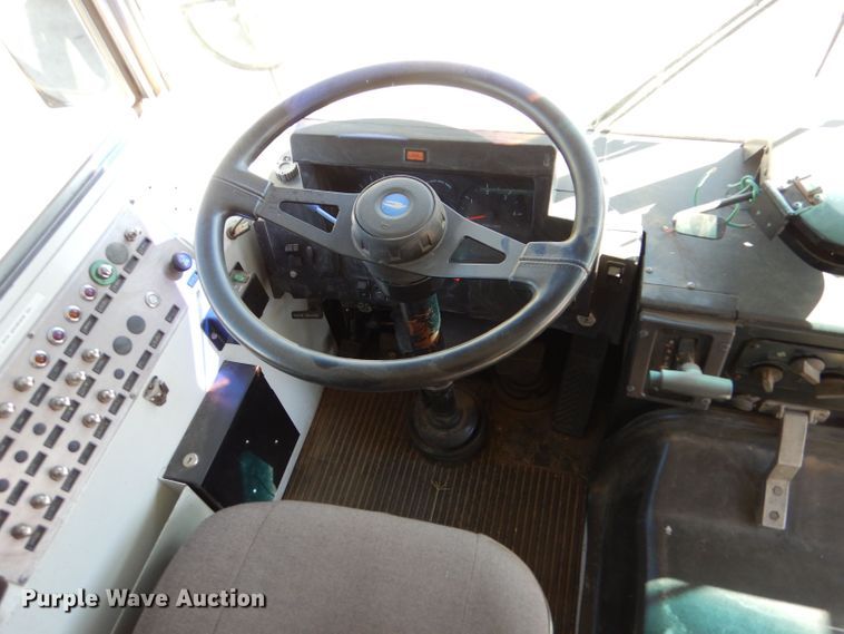 image for item LB9976 2000 Blue Bird  school bus