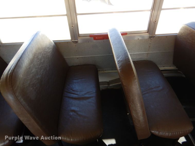 image for item LB9976 2000 Blue Bird  school bus