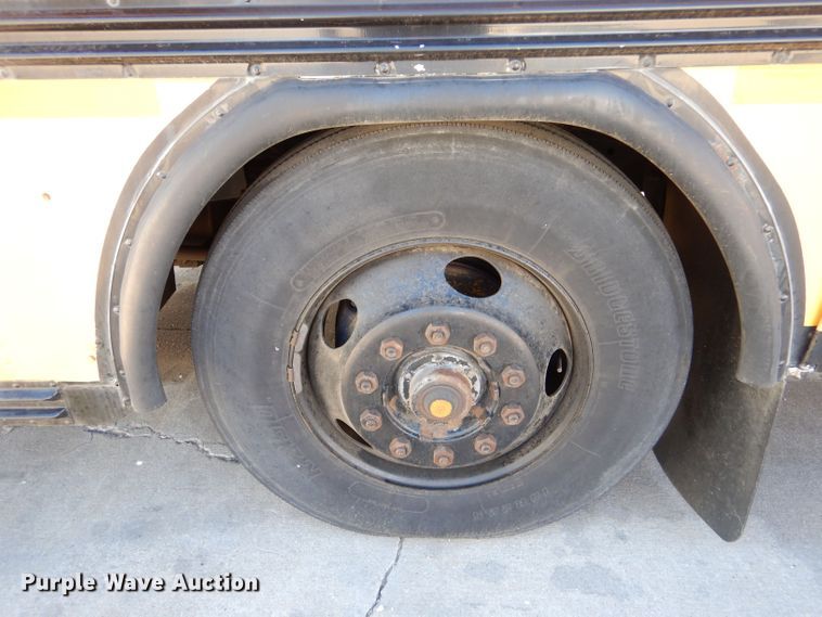 image for item LB9976 2000 Blue Bird  school bus