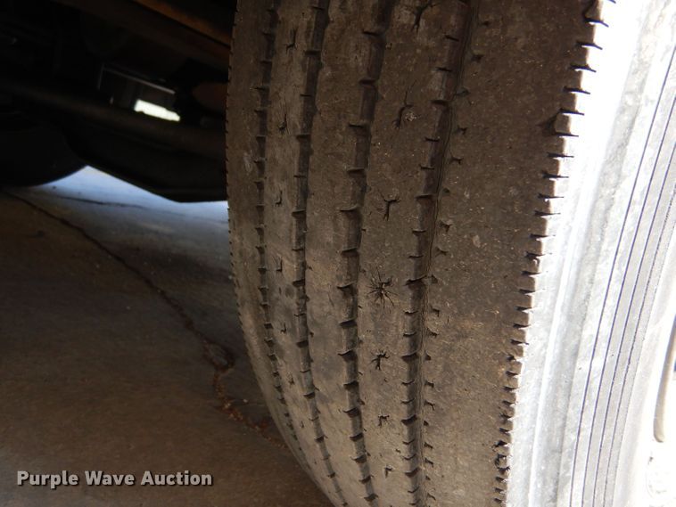 image for item LB9976 2000 Blue Bird  school bus