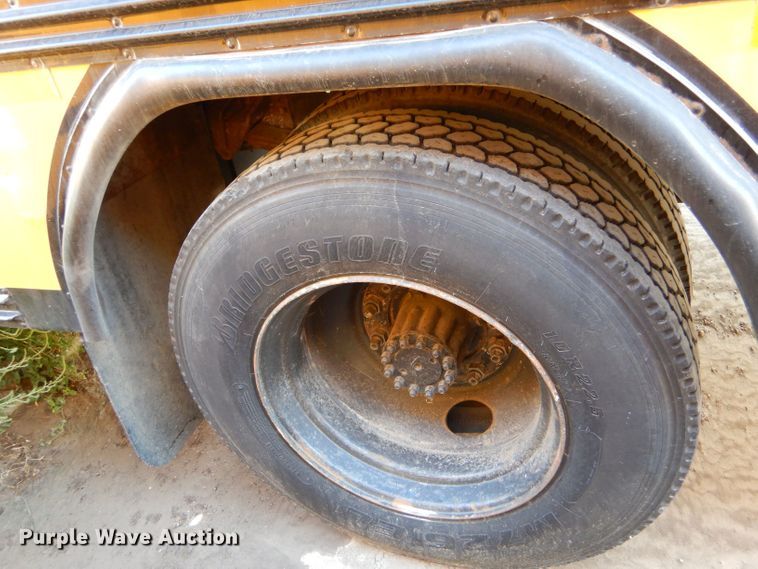 image for item LB9976 2000 Blue Bird  school bus