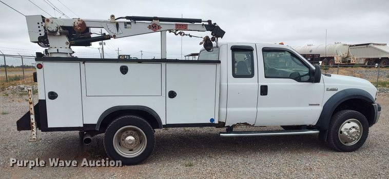 image for item LK9080 2006 Ford F450 Super Duty  utility / service truck