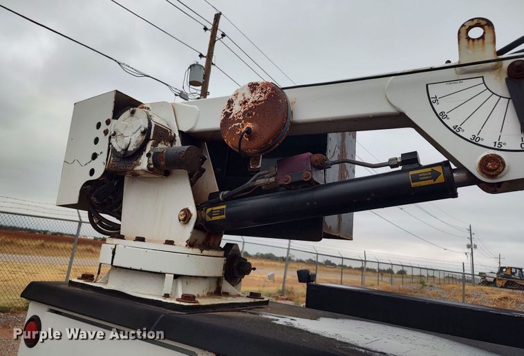 image for item LK9080 2006 Ford F450 Super Duty  utility / service truck