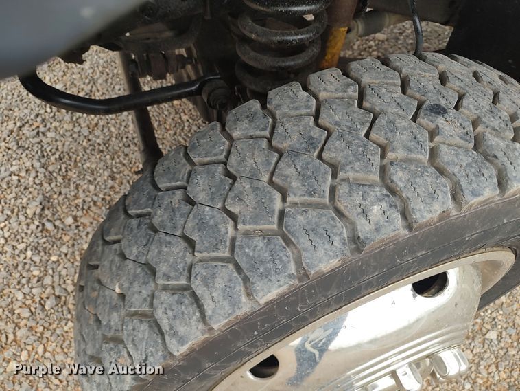 image for item LK9080 2006 Ford F450 Super Duty  utility / service truck