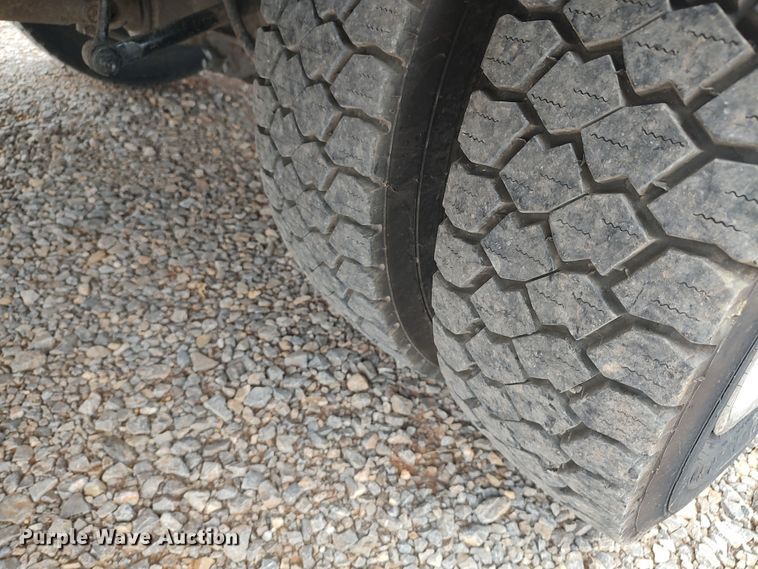 image for item LK9080 2006 Ford F450 Super Duty  utility / service truck