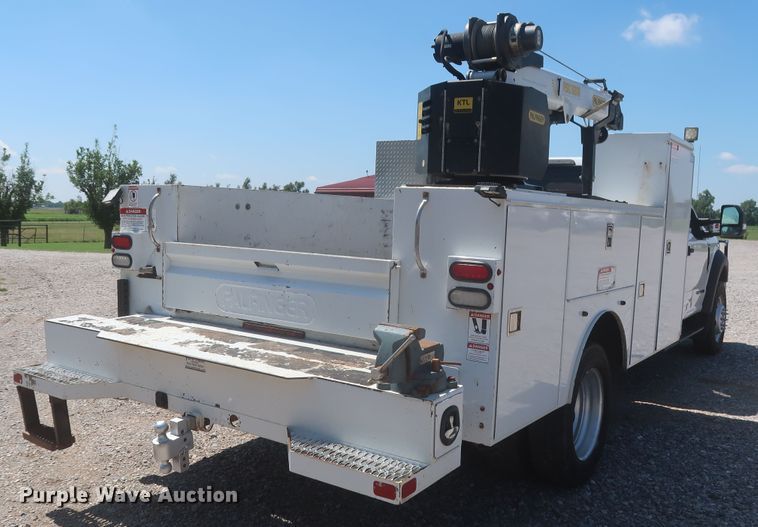 image for item LK9130 2018 Ford F450 Super Duty XL  SuperCab utility / service truck