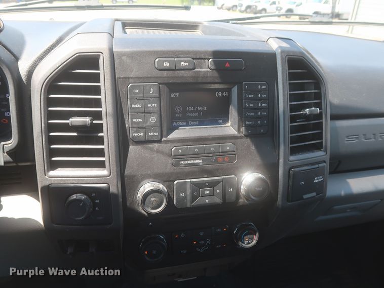 image for item LK9130 2018 Ford F450 Super Duty XL  SuperCab utility / service truck