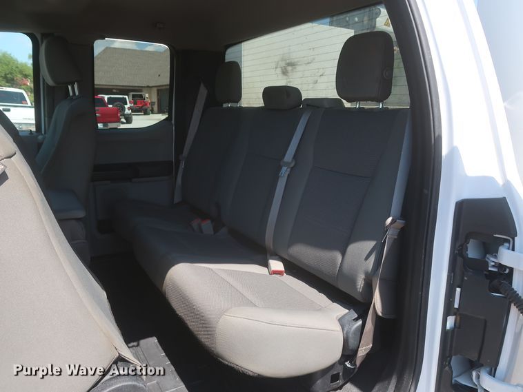 image for item LK9130 2018 Ford F450 Super Duty XL  SuperCab utility / service truck