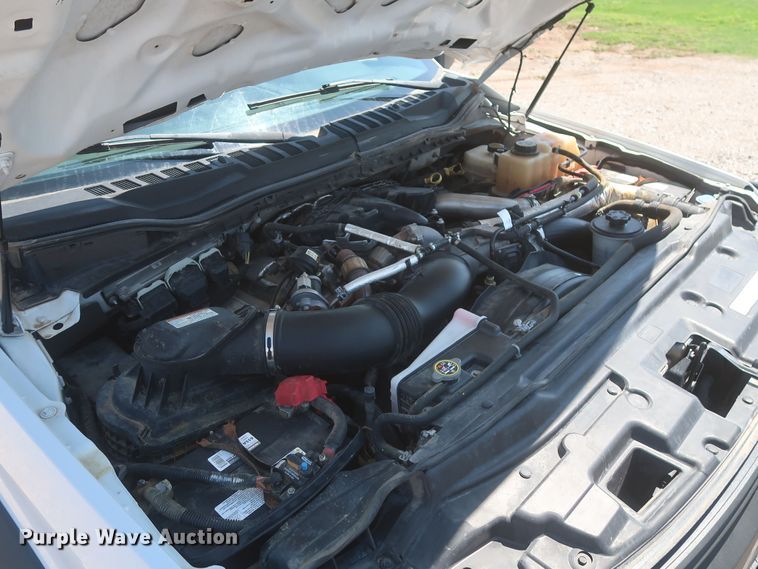 image for item LK9130 2018 Ford F450 Super Duty XL  SuperCab utility / service truck