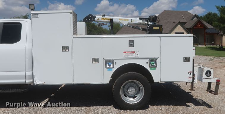 image for item LK9130 2018 Ford F450 Super Duty XL  SuperCab utility / service truck