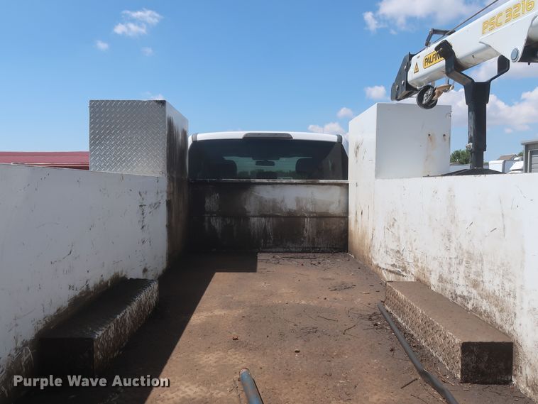 image for item LK9130 2018 Ford F450 Super Duty XL  SuperCab utility / service truck