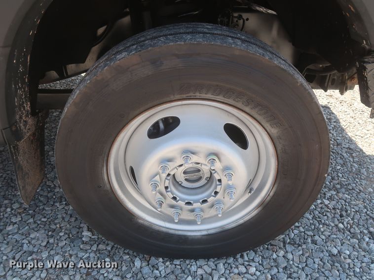 image for item LK9130 2018 Ford F450 Super Duty XL  SuperCab utility / service truck